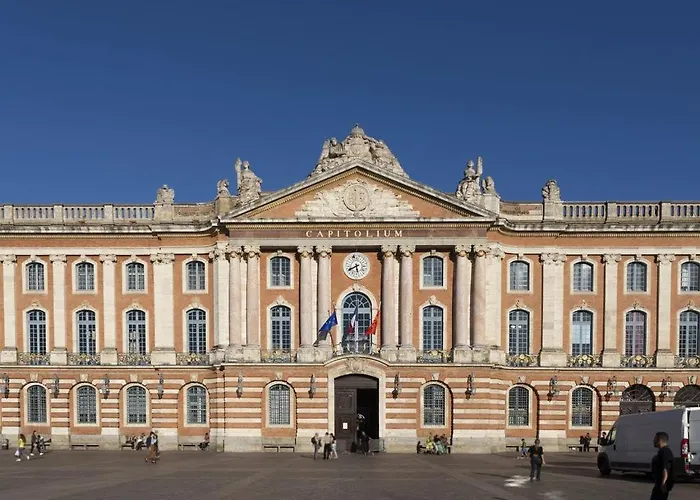Maison Toulousaine Avec Jardin * Тулуза